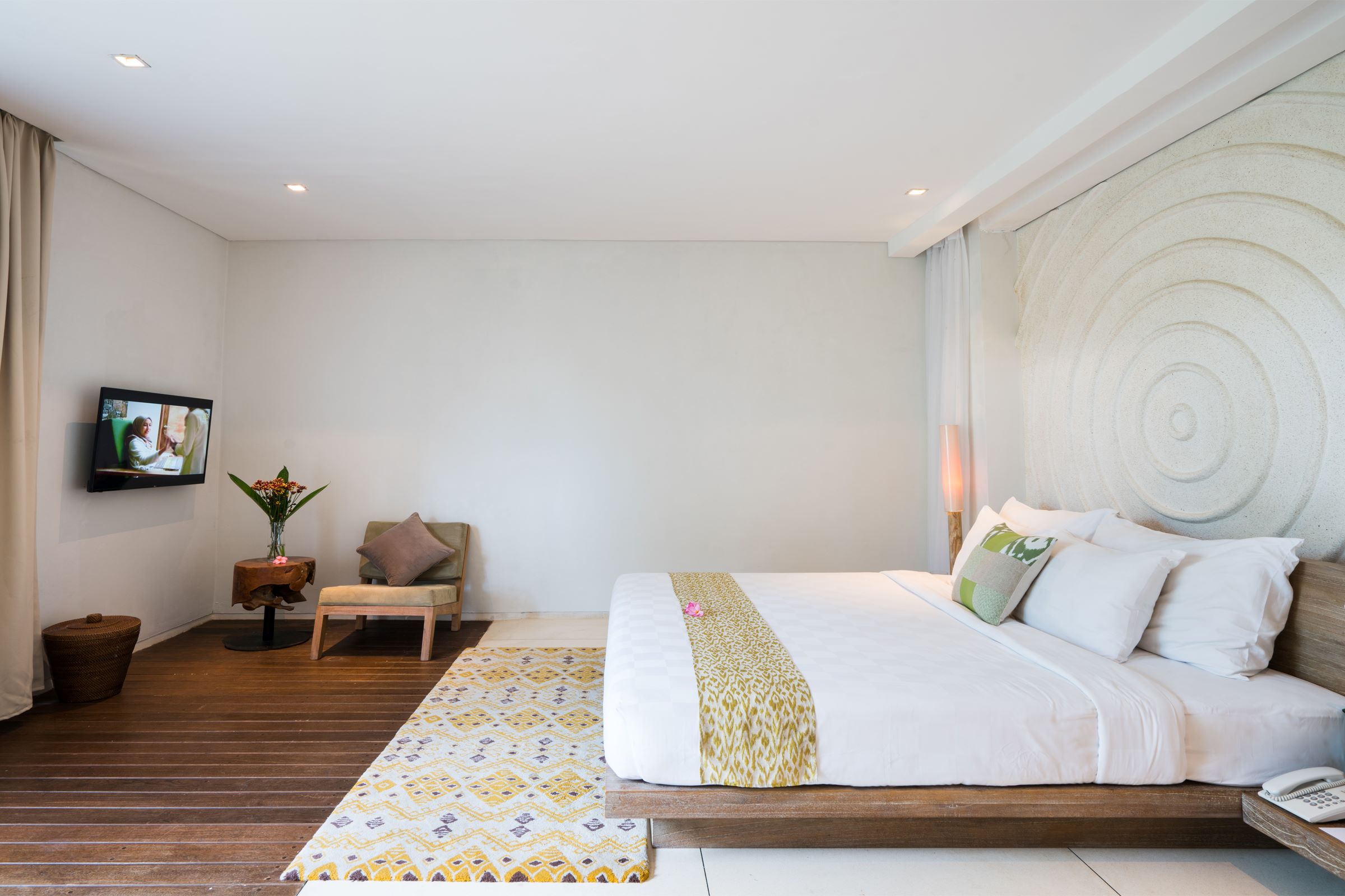 Adna Garden Deluxe